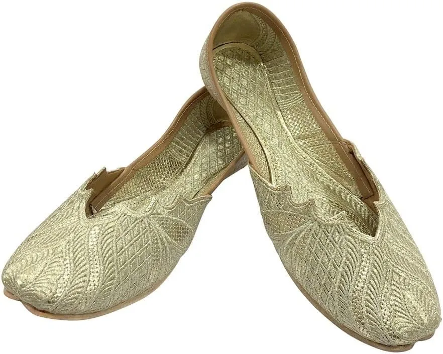 Gold Jutti for Women's Wedding Juttis Handmade Ethnic Traditional Mojaris Punjabi Juti