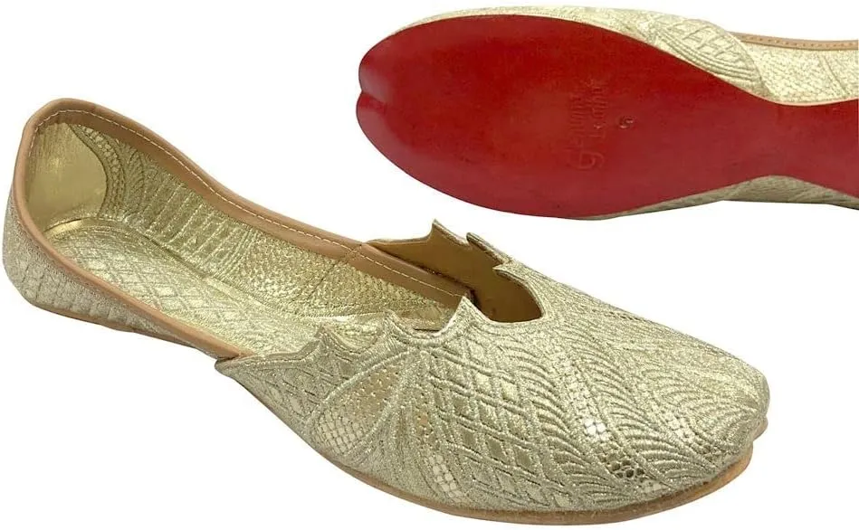 Gold Jutti for Women's Wedding Juttis Handmade Ethnic Traditional Mojaris Punjabi Juti