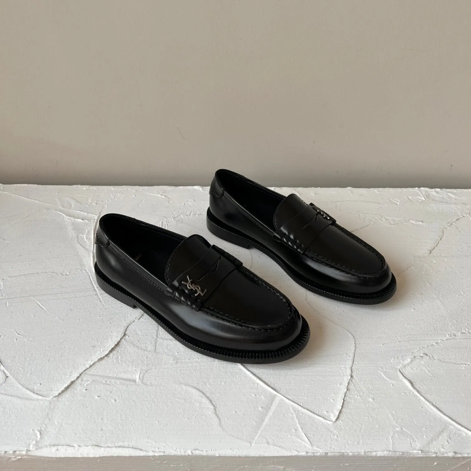 Laurent CALFSKIN SL LE LOAFER BLACK High-capacity functionality Saint Affordable shipping