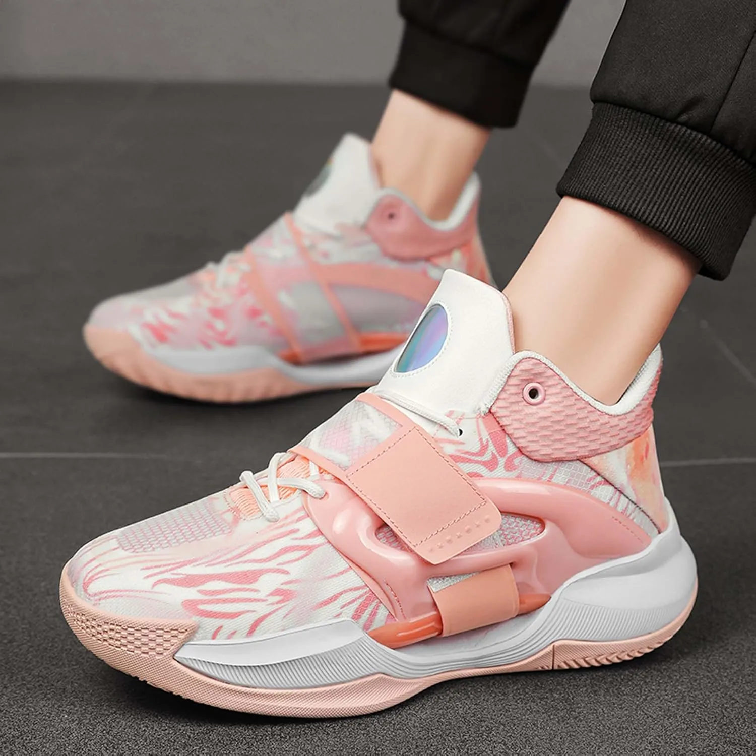 Men's Fashion Basketball Shoes Soft Sole Comfortable Sneakers Teenagers Breathable Anti-Slip Running Trainers Women's Basketball Sneakers Outdoor Casual Walking/Men's/Women's Shoes