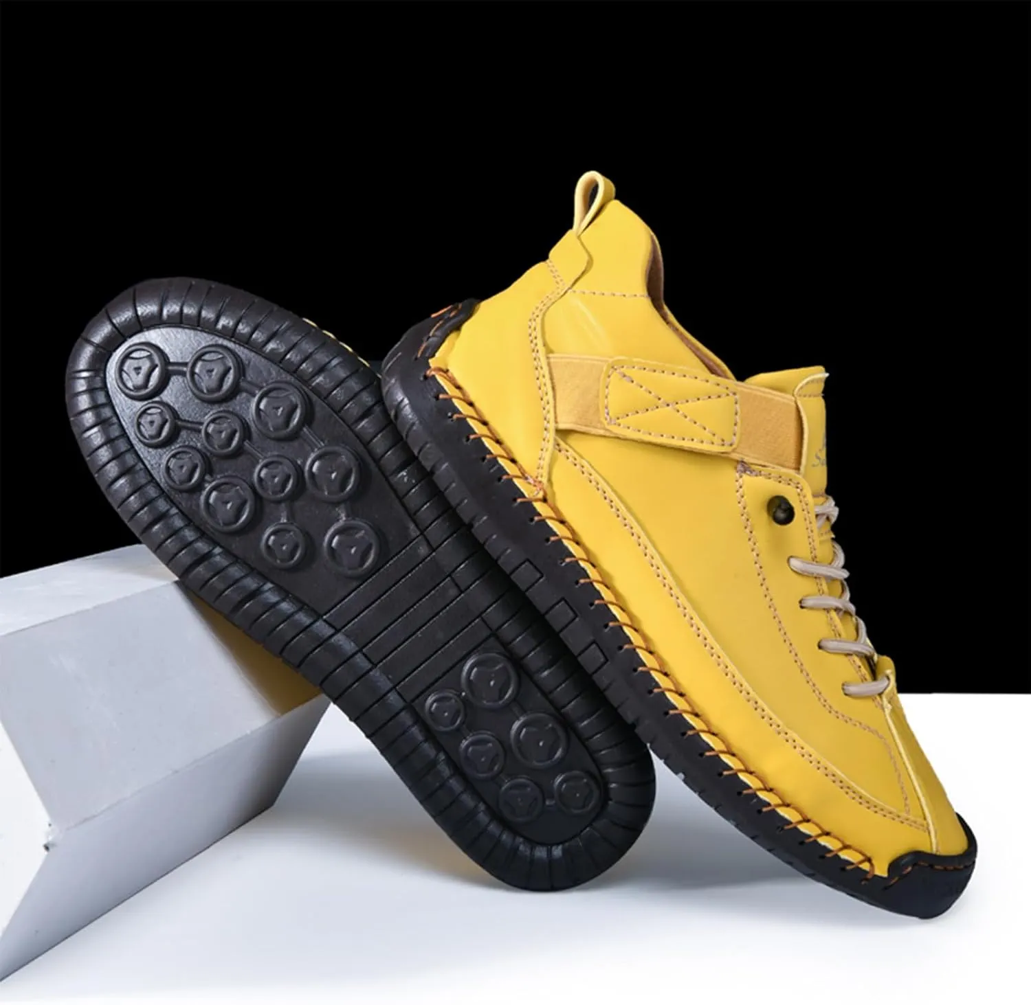 Men's Leather Hand-Sewn Flat Leather Shoes Ankle Chukka Boots One-Step Lightweight Soft-Soled Non-Slip Casual Mid-Top Loafers Hiking Camping Driving Shoes