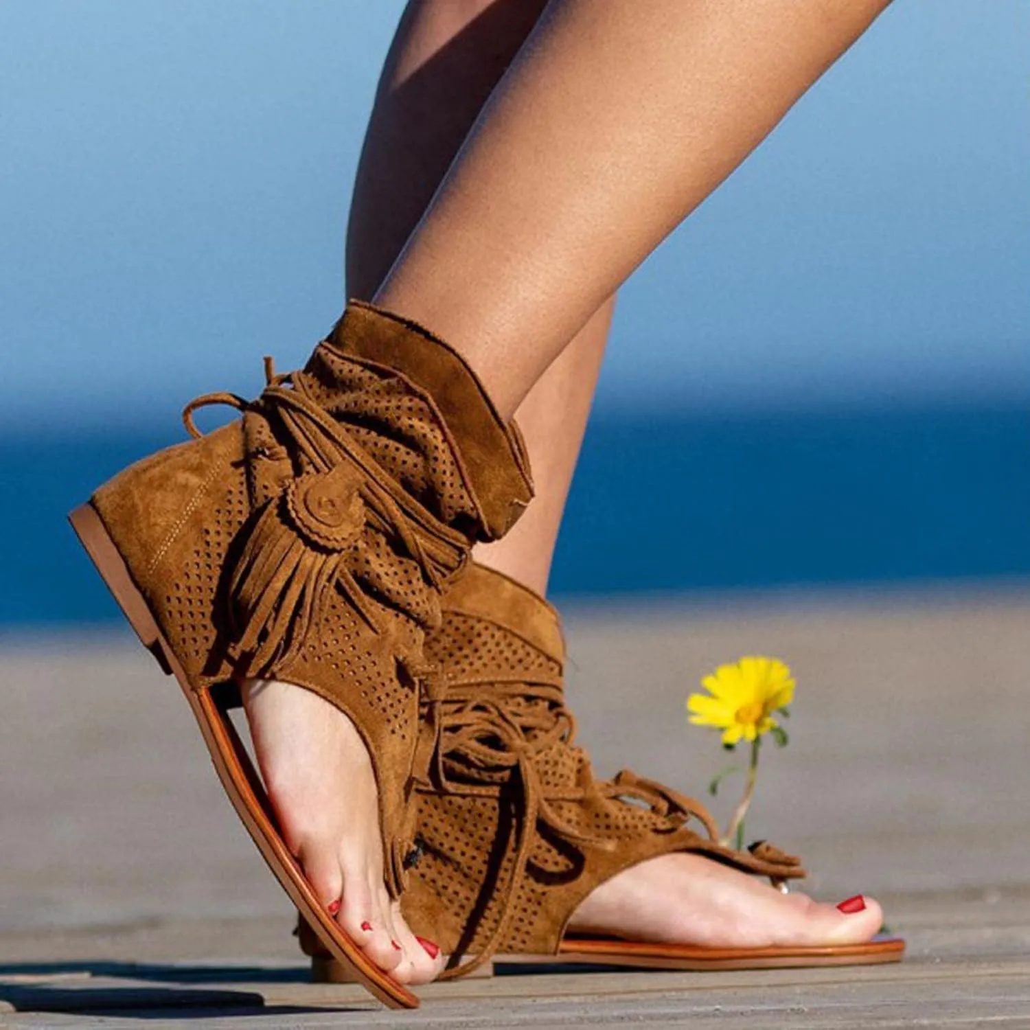 Sandals for Women Dressy Summer Flat Vintage Clip Toe Flip Flops Boho Fringe Tassel Sandals 2023 Bohemian Retro Casual Roman Beach Shoes Boots