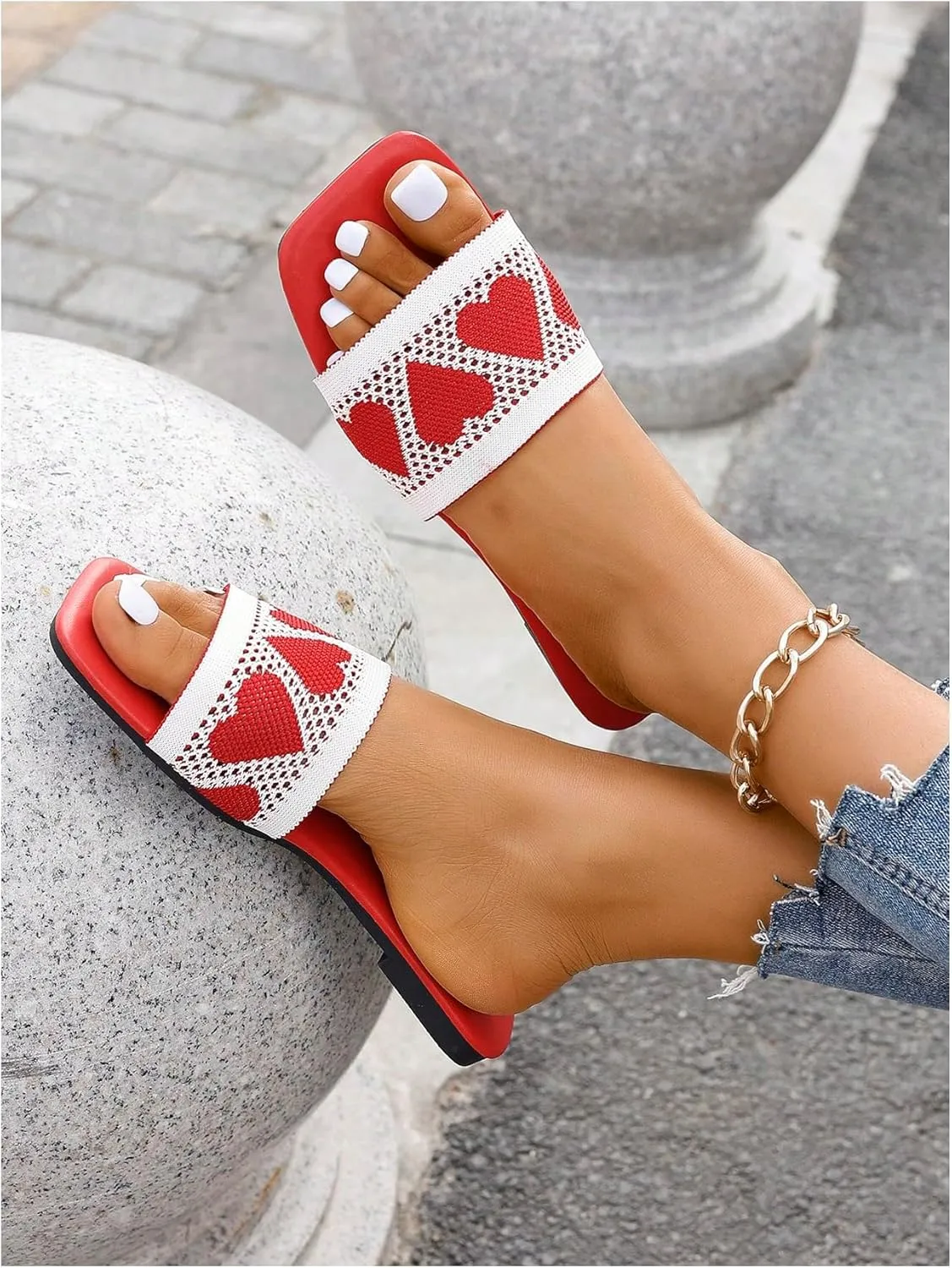 SweatyRocks Women's Heart Open Toe Flat Sandals Y2k Slip On Outdoor Trendy Slide Sandals
