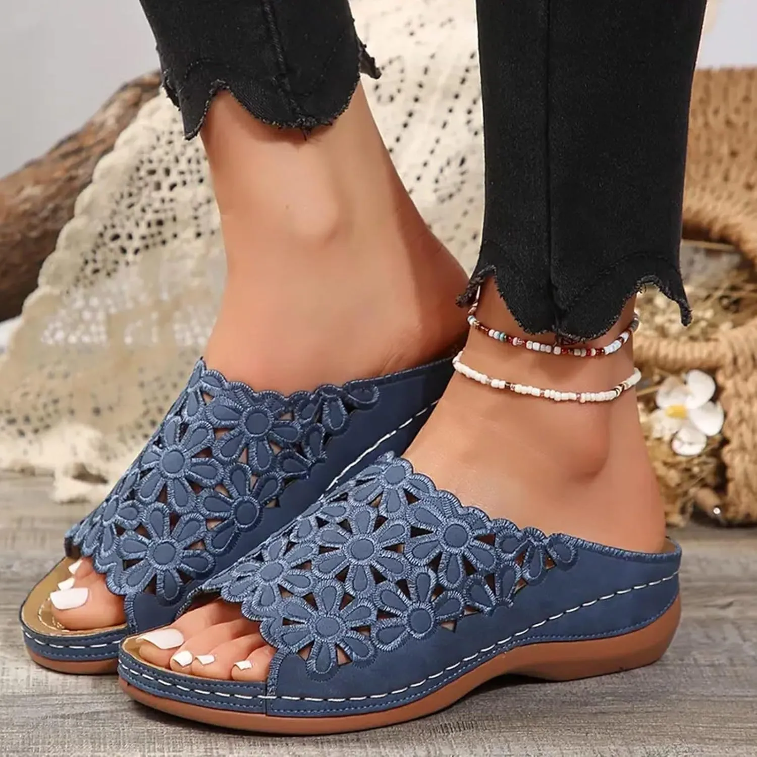 Women's Orthotic Cushion Flip Flops Recovery Walking Sandals for Women Dressy Summer Orthopedic Arch Support Wedge Slide Comfortable Open Toe Slip on Flowers Hollow Out Plantar Fasciitis Bunion Shoes