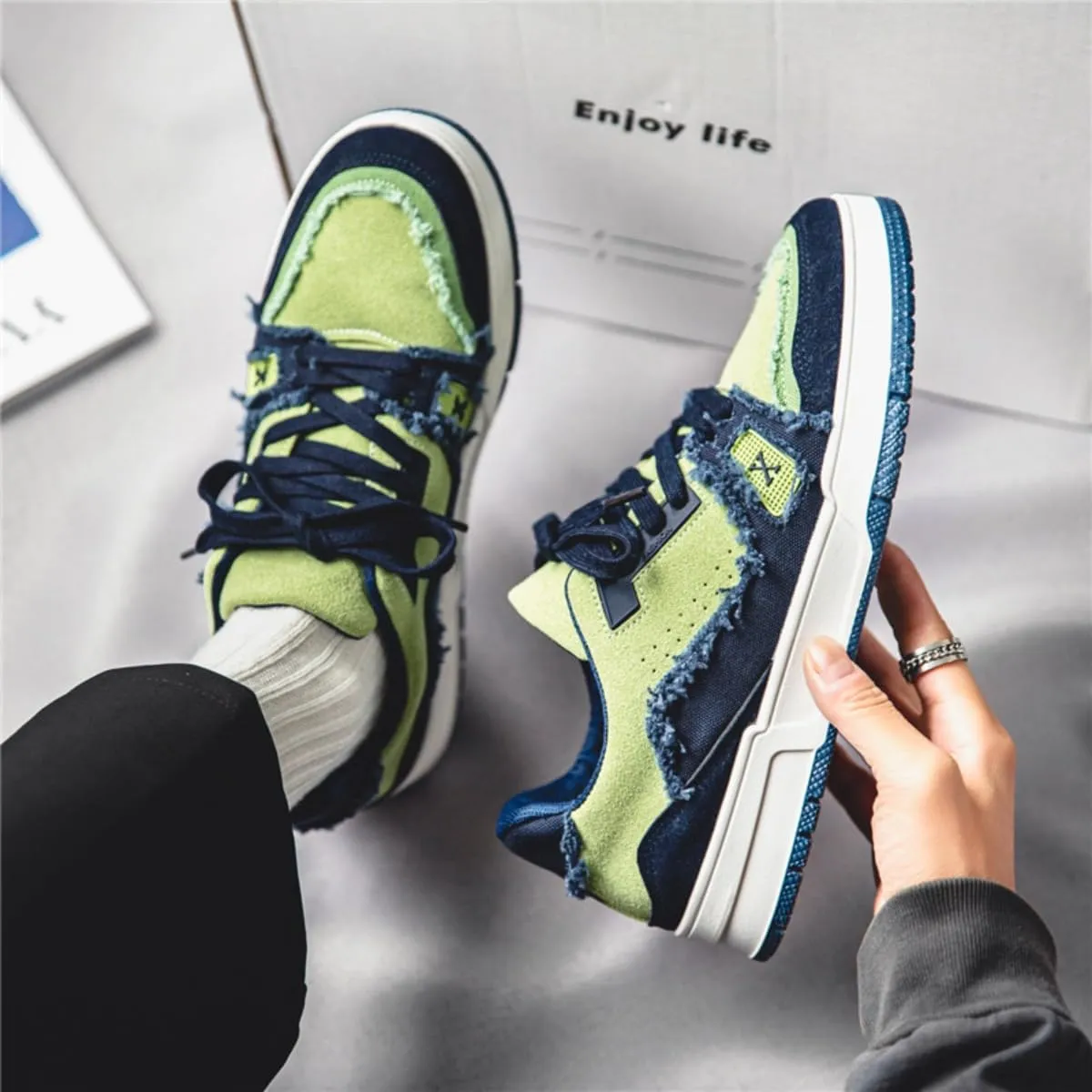 Y2K Breathable Fashion Lace Up Elevator Sneakers for Men Running Training Walking All Season Casual Shoes with Thick Sole and Height Increase Design
